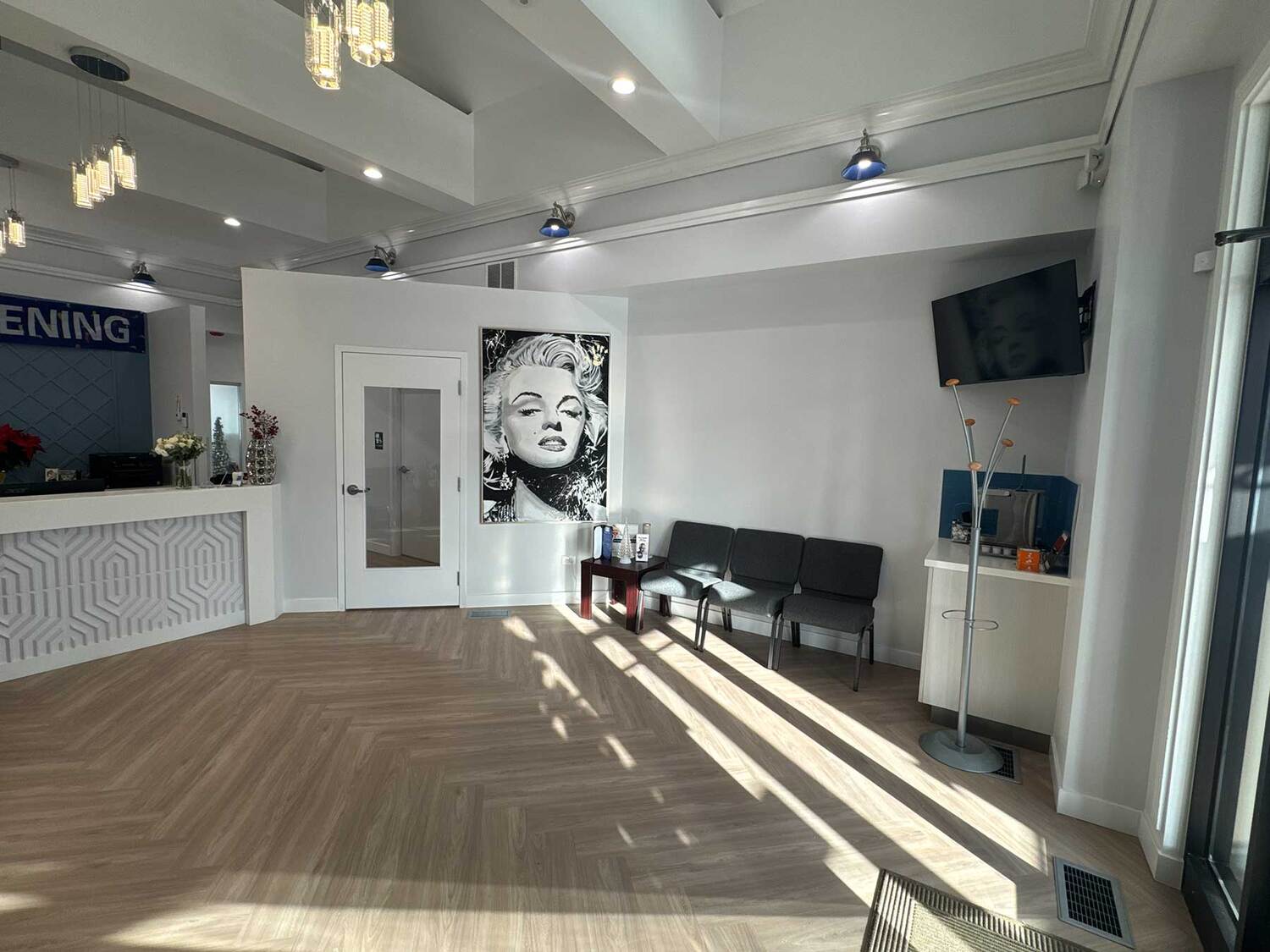 waiting-room-2-diamond-dental-service